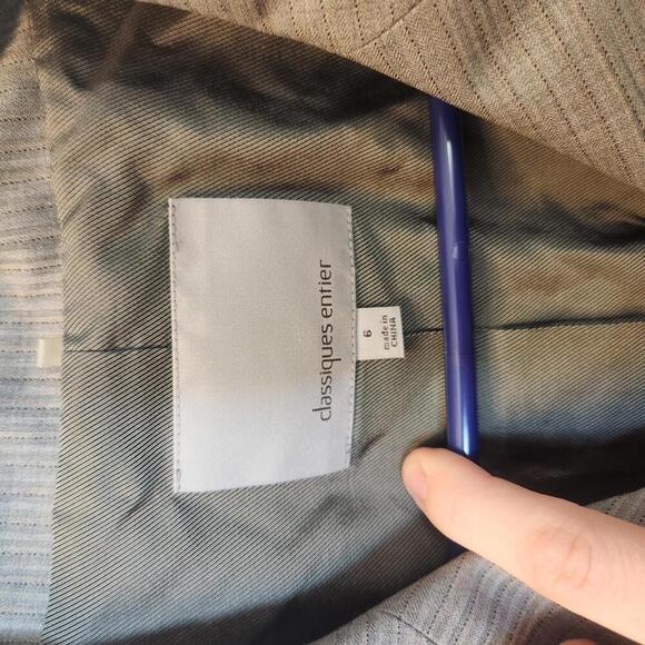 Classiques Entier Women's Gray Pinstripe Wool Blazer Jacket - Size 6 - Picture 2 of 9